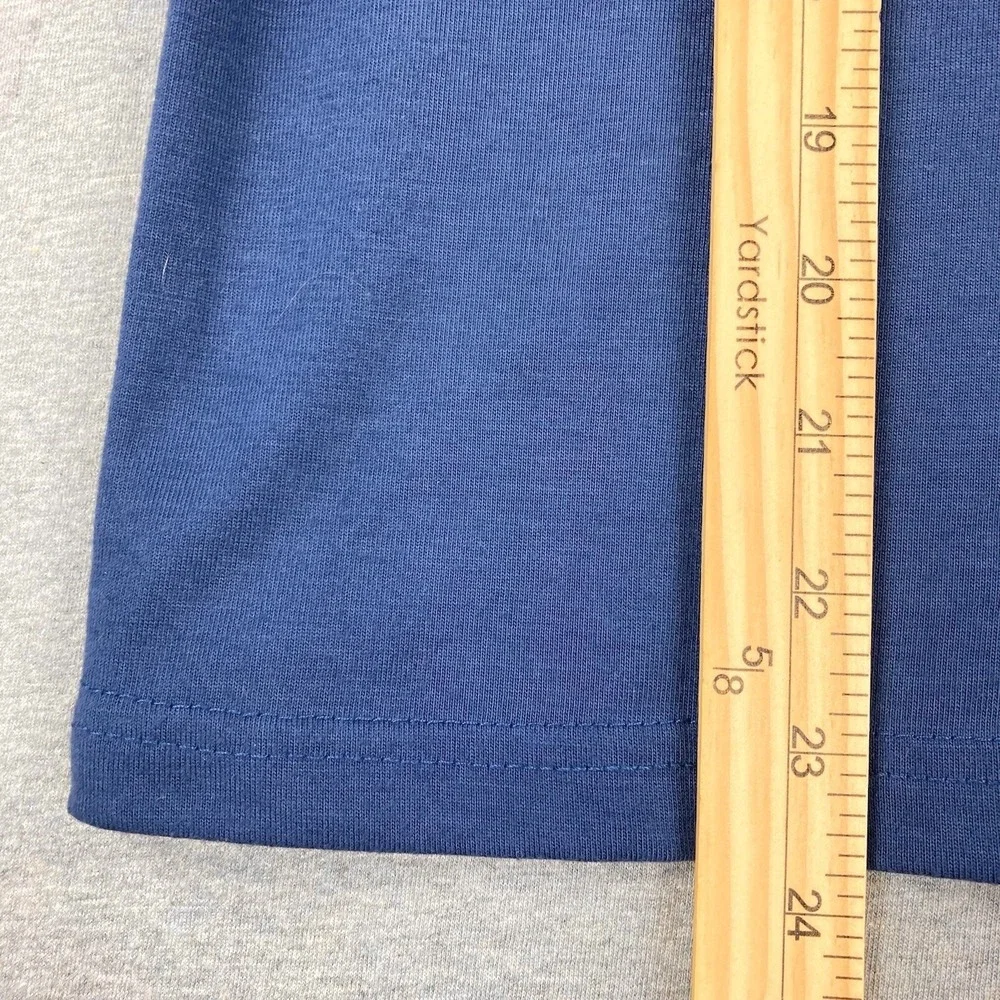 Wizarding World Harry Potter Women's Blue T-shirt Size Medium V-neck NWOT